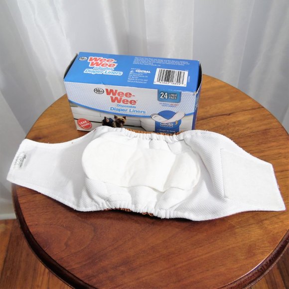 Pet Parents Male Dog Belly Band and Liners - Picture 5 of 8